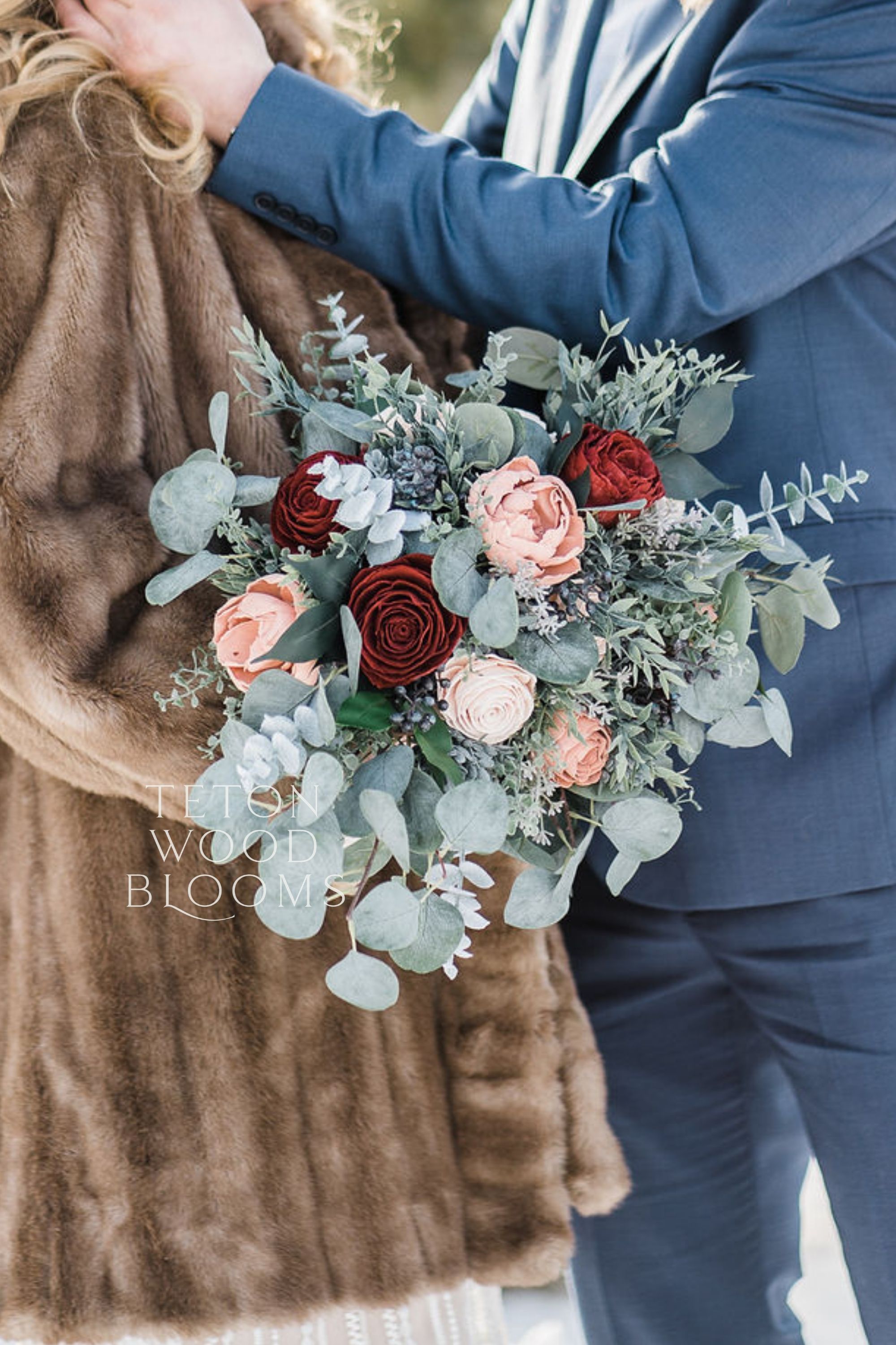 Rustic Blush and Baby's Breath Bouquet – Teton Wood Blooms