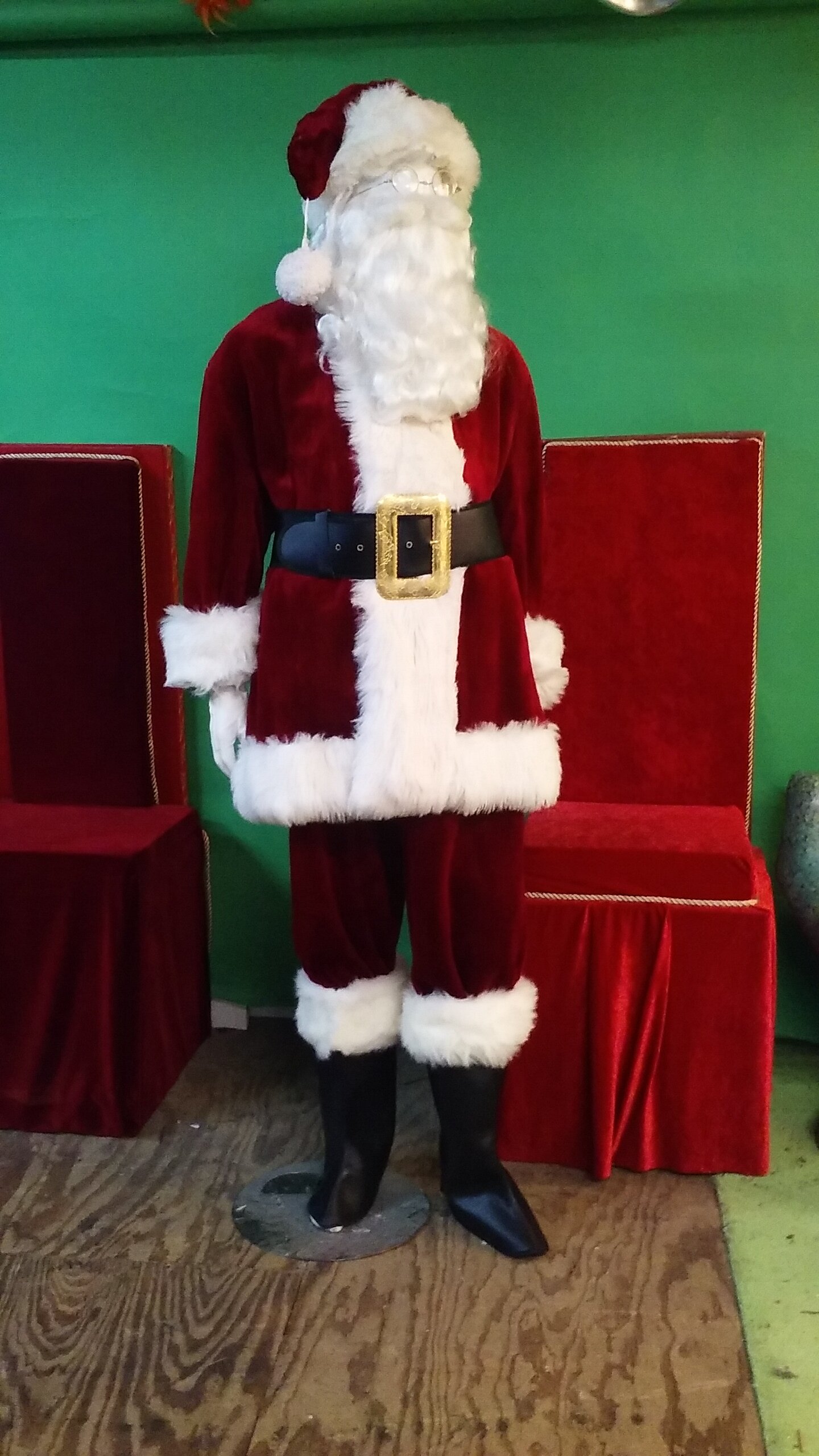 Santa and Christmas Rental Costumes | Chicago Costume – Chicago Costume  Company