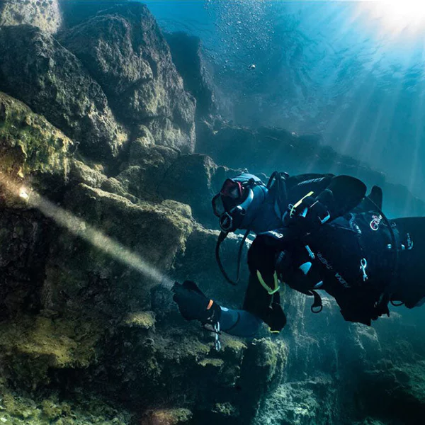 5c936cea99f16be60971bdd0b372aff3.jpg?ci_seal=0931f407a0&org_if_sml=1&q=85&w=600&h=600&org_if_sml=1