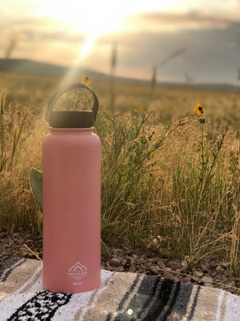 32oz Tru Flask Water Bottle - Forests, Tides, and Treasures