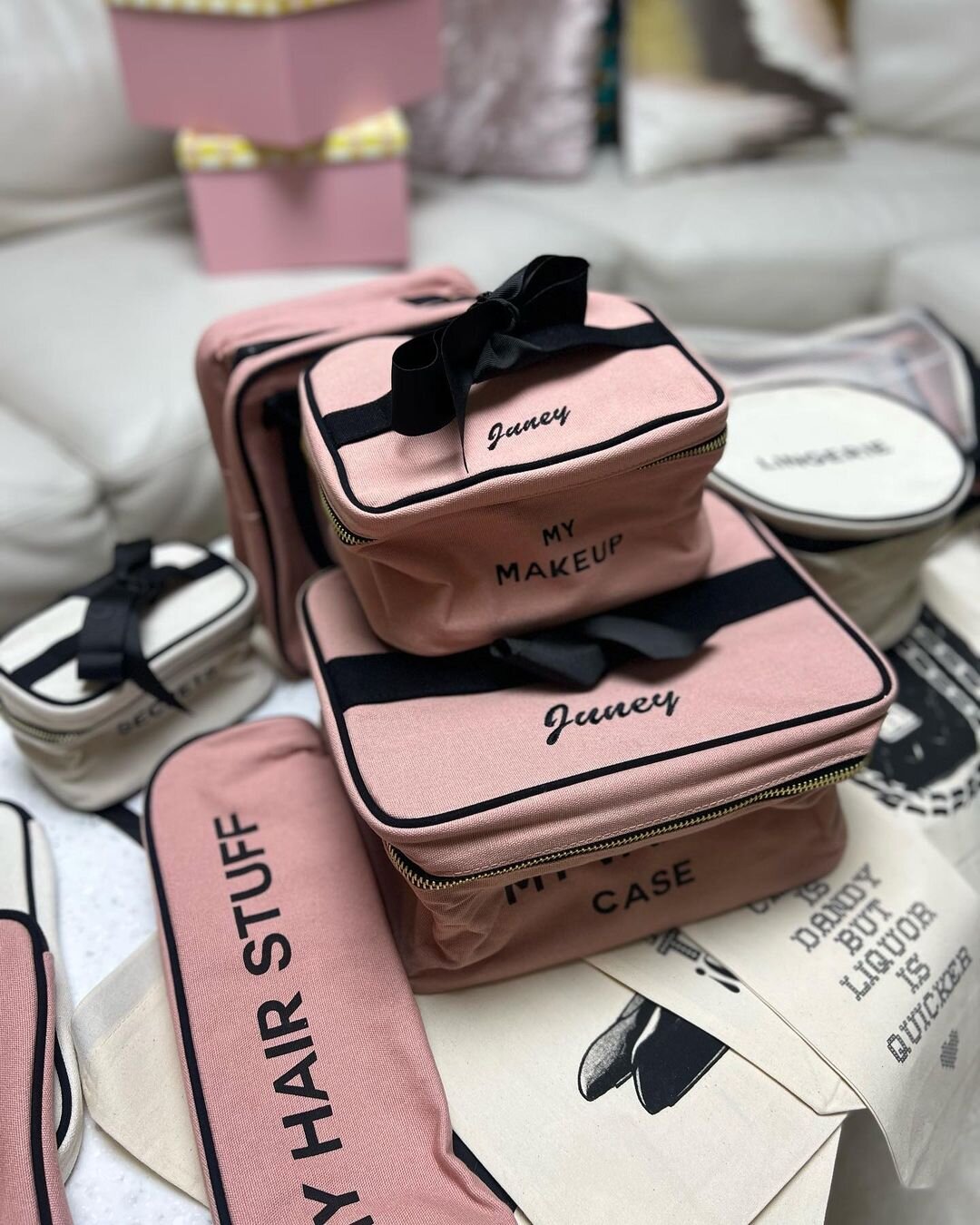 Blush/Pink Large Travel Beauty Case in cotton, My Vanity, Monogram